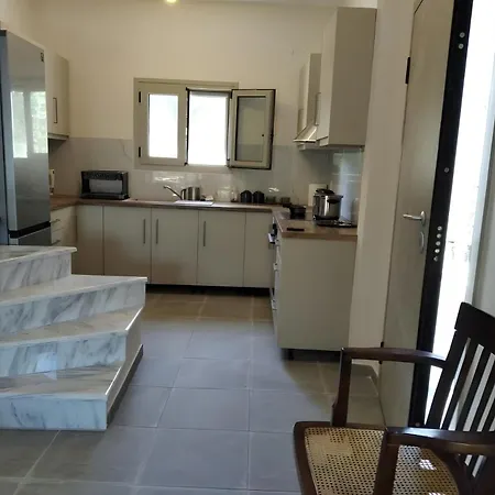 Niarchos * Corfu (city)